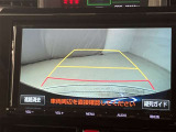 【バックカメラ】あると便利なバックカメラ装備!駐車時に後方がリアルタイム映像で確認できます。立体駐車場や夜間の車庫入れ時に大活躍!運転スキルに関わらず、今や必須となった装備ですね♪
