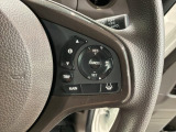 クルーズコントロールを装備しています。高速道路などで一定の速度で走ってくれるので運転が楽ですよ!速度を設定できますので、スピードの出しすぎにも注意できます。