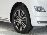 この度は当店の車両をごらん頂きましてありがとうございます。当店の販売車両はそのほとんどが自社での下取り車とデモカー(展示、試乗車)から構成され、安心してご購入いただけますよ