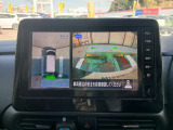 車を真上から画面で確認出来るアラウンドビューモニター♪画面を見ながら車庫入れが非常に楽になります!