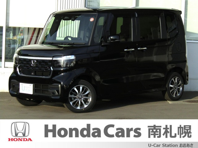 N-BOXカスタム  カスタム 660 4WD