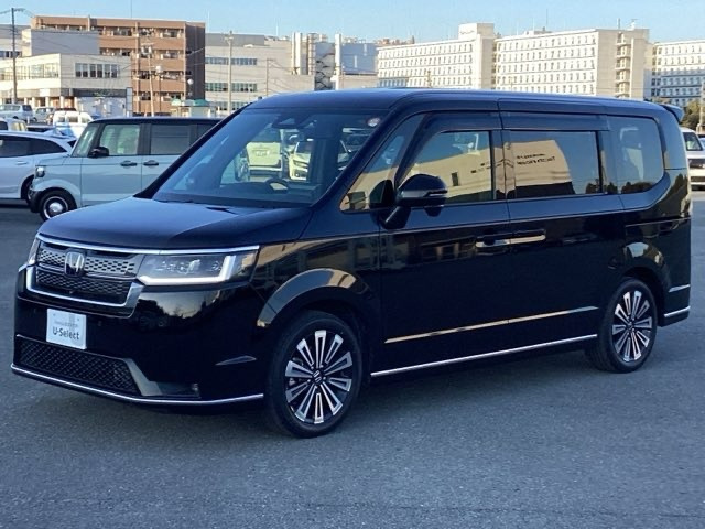 ステップワゴン  2.0 e:HEV スパーダ プレミアムライン