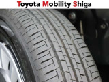 タイヤの残り溝は5ミリです。