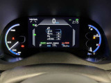 TFTカラーインフォメーションディスプレイを使ったメーター!スピード表示はデジタルとアナログの切替が可能!インフォメーションディスプレイではクルマのいろいろな情報が確認できるようになっています!