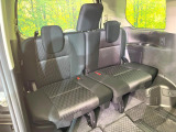3列目シートはもちろん状態良好☆大人でもゆったりと座って頂けますので、大人数でのお出かけもラクラクです♪ご家族で、気の知れた仲間で、ドライブに行くのが楽しみですね♪