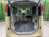 普段のお買い物や通勤、送迎等に十分な荷室スペースを確保しております。セカンドシートを倒すと、大きな荷物の積載も可能です♪