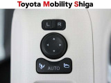 駐車時に便利なスマ-トキ-連動オ-ト格納式ドアミラーを装備しています。施錠すると自動的にドアミラーを格納する便利な機能です!