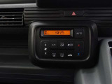 オートエアコンを装備しております!自動で調整してくれますので、車内も快適です☆