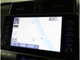 純正ナビを装備。タッチパネル式で使いやすく、お出かけもラクラクです。