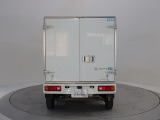 いつもの荷物がしっかり積める広々荷台。