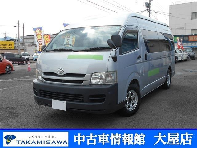 ハイエースコミューター 3.0 GL ディーゼル 