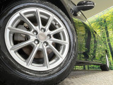 【15インチアルミホイール】外観にマッチしたアルミホイールを装着しております。各種アルミホイールや、スタッドレスタイヤも取扱いしております。是非ご相談ください♪