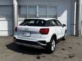 納車前の整備ではAudiが認定する資格を有するメカニックが納車前100項目もの厳しい点検項目を実施し安全で安心できるAudiをお届けいたします。