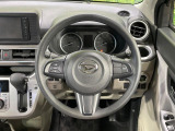 ステアリングも使用感が少なく、きれいな状態となっております♪