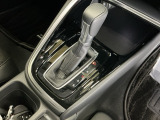 発進時から滑らかに加速する無段階変速のCVTはストップ&ゴーの多い街の中も快適です