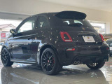 ご覧いただきありがとうございます。当店はショールーム内と屋外展示場に選りすぐりのFIAT・ABARTH・Alfaromeoの正規認定中古車を展示しており、在庫車両はできる限り多く撮影、掲載してご案内しております。