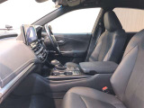 清潔で広々した座席です!是非、現車を見て体感してみてください。