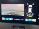 バックカメラが付いているので、車庫入れもラクラクです♪更にバンパーに取り付けられたソナーセンサーで、障害物を音とナビゲーション画面で知らせてくれます♪