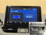 ナビ画面連動のETC付きです。高速道路料金所での小銭の出し入れや雨天時における窓の開け閉めなどの煩わしさが解消できます。料金所の通過もスムーズで快適ですよ。
