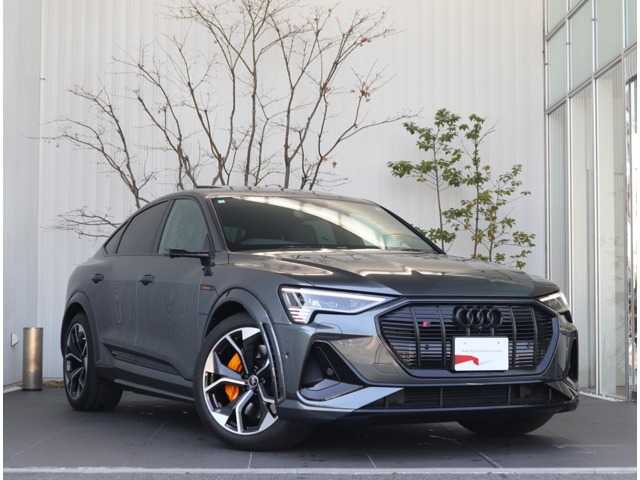 e-tron Sスポーツバック 4WD 