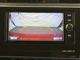 バックモニターで、後方を確認しながら安心して駐車することができます。運転初心者も熟練者も必須の機能ですよ!
