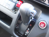 インパネシフト採用!限られた空間を有効に利用、もちろん操作性もあります!