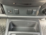 運転席シートヒーター。