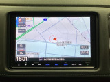 ナビゲーションはフルセグTV対応のGathers純正メモリーナビを搭載しています。Bluetoothオーディオ機能がありますので、スマートフォンなどの音楽も再生できます。