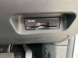 ビルトインタイプのETCです。スッキリしていますね。納車時にはセットアップいたしますので、すぐにお使いいただけます。