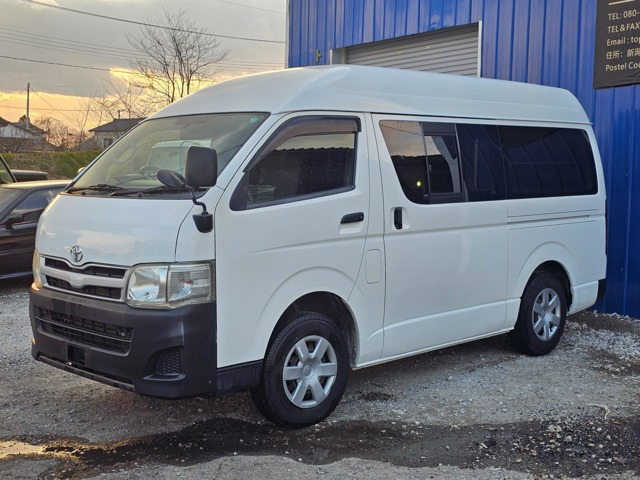 ハイエースバン 3.0 DX ロング ハイルーフ ディーゼル 4WD 