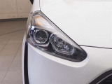 LEDヘッドライトです。デザイン性がよくとても明るいので、夜間の走行や悪天候でも安心です。しかも長寿命!