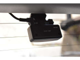 コムテック製前後2カメラドライブレコーダー(ZDR-025)も装備されております♪