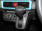 インパネシフトのオートマチックトランスミッションです。