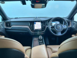 XC60 リチャージ PHEV T8 AWD インスクリプション 4WD 