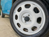 【純正15インチアルミホイール】外観にマッチした純正アルミホイールを装着しております。各種社外アルミホイールや、スタッドレスタイヤも取扱いしております。是非ご相談ください♪