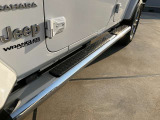 Jeep通はモデルコードで呼びます。Jeepには名前を変えずに進化してきたモデルはいくつもあります。その為、モデルはモデルコードによって呼び分けられています。
