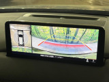 【360&deg;ビューモニター】専用のカメラにより、上から見下ろしたような視点で360度クルマの周囲を確認することができます☆死角部分も確認しやすく、狭い場所での切り返しや駐車もスムーズに行えます。