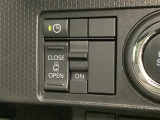 【片側電動スライドドア】電動で開閉可能なスライドドア!狭い駐車場も乗り降り快適で、強風で意図せずドアが開いてしまう心配もございません!運転席のボタンからも操作可能です♪