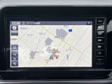 純正ナビ装備。9インチ大画面で操作もしやすく、カメラ映像も見やすいですよ♪