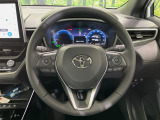 【純正革巻きステアリング】上質な革を使用することで、手にしっかり馴染みとても運転しやすいハンドルです♪