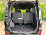 普段のお買い物や通勤、送迎等に十分な荷室スペースを確保しております。セカンドシートを倒すと、大きな荷物の積載も可能です♪