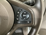 【アダプティブ・クルーズ・コントロール】予め設定した車速内でクルマが自動的に加減速。 前走車との適切な車間距離を維持しながら追従走行し、高速道路でのドライバーの疲労を軽減してくれる嬉しい機能付♪