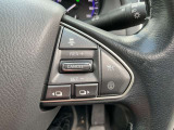運転中も便利なステアリングスイッチ♪