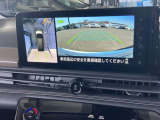 アラウンドビューモニターです!上空から貴方のお車をモニタニングしている様に車両の周りの安全確認が出来ます!