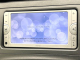 【純正ナビ】人気の純正ナビを装備しております。ナビの使いやすさはもちろん、オーディオ機能も充実!キャンプや旅行はもちろん、通勤や買い物など普段のドライブも楽しくなるはず♪