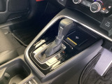 発進時から滑らかに加速する無段階変速のCVTはストップ&ゴーの多い街の中も快適です