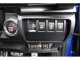 各種操作スイッチは運転席から近い位置に纏まって配置されており、操作性もバッチリ!