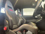 ご覧いただきありがとうございます。当店はショールーム内と屋外展示場に選りすぐりのFIAT・ABARTH・Alfaromeoの正規認定中古車を展示しており、在庫車両はできる限り多く撮影、掲載してご案内しております。