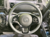 ステアリングも使用感が少なく、きれいな状態となっております♪