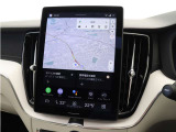 Googleのアプリとサービスがビルトインされ、スマホと同じように車両を直感的に操作できます。Googleマップが統合されており、リアルタイムの交通情報、音声操作によってより早く目的地に到着できます。